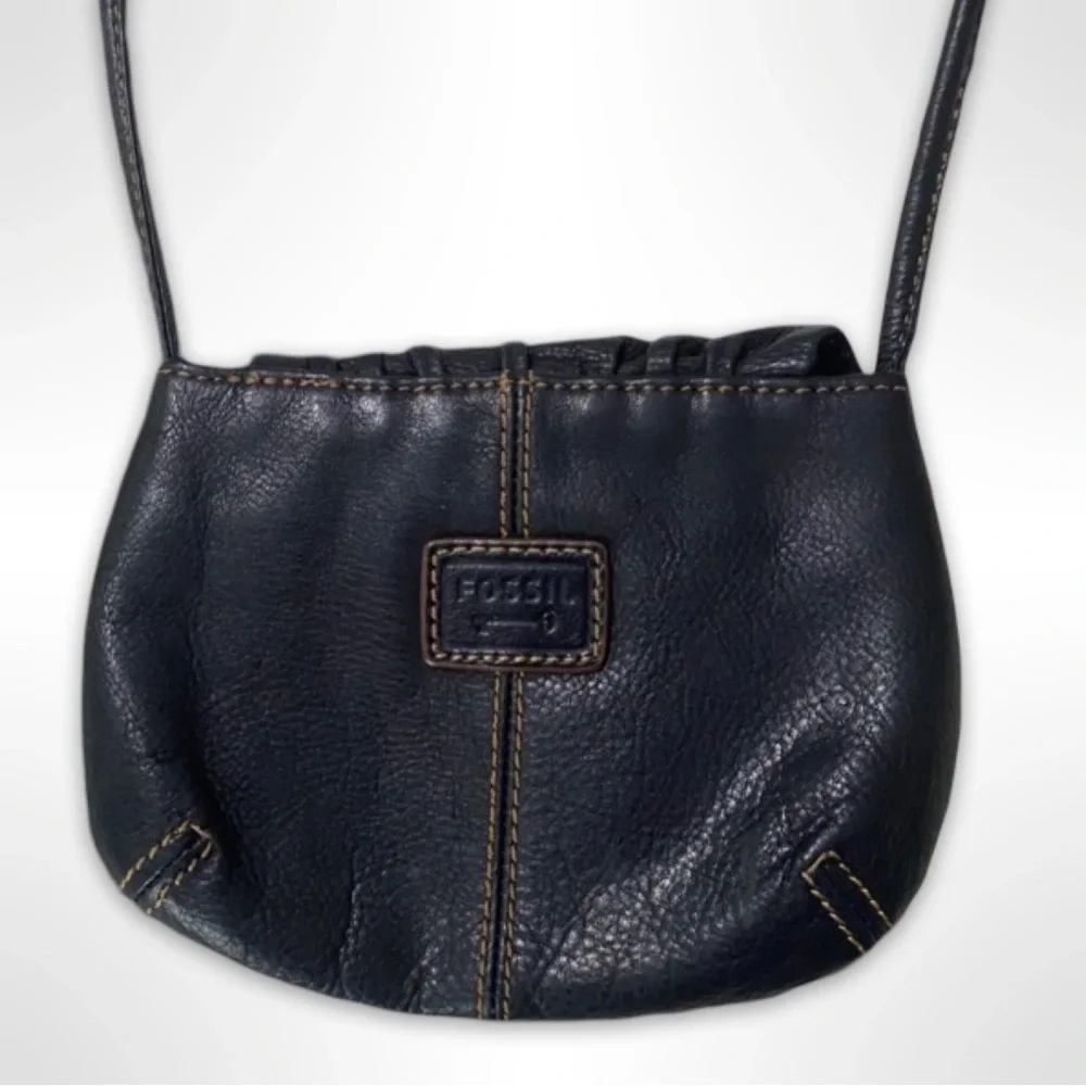 Small Black Fossil Crossbody Shoulder Purse